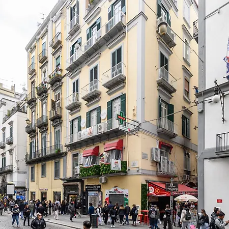 Dimora Joseph Via Toledo Guest house *